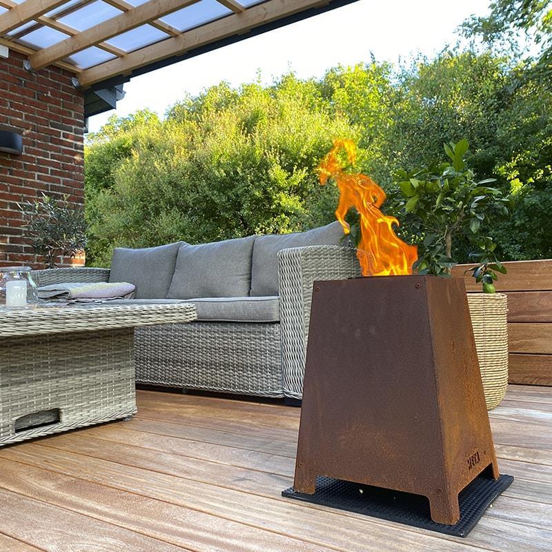Heta Quad Outdoor Stove Ex-Display Garden Heater